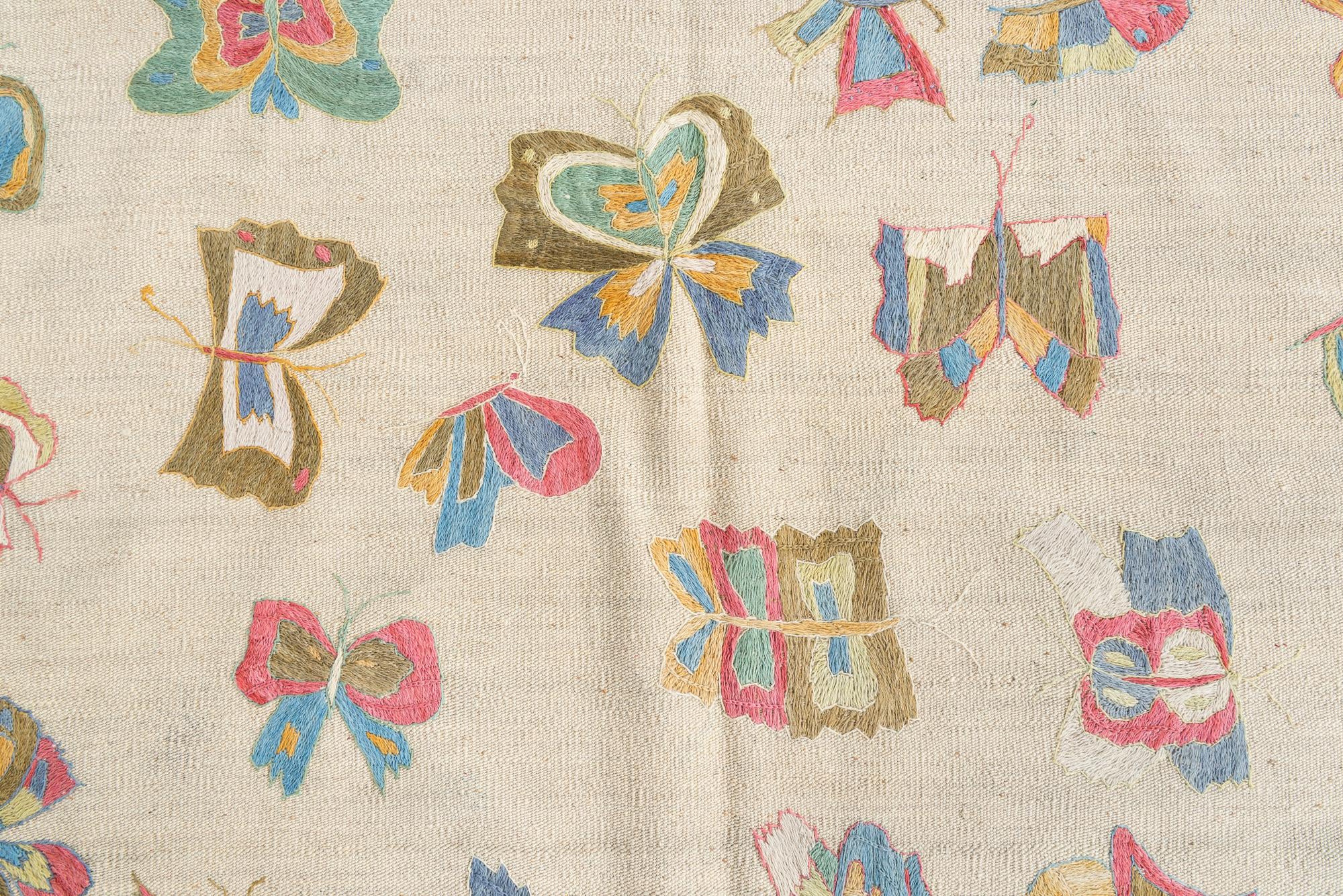 5' x 6' 4 Hand Woven Kilim Suzani Wool Rug
