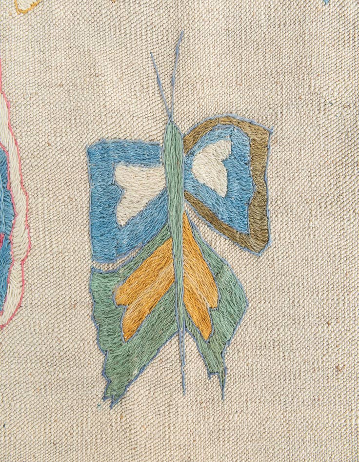 Detail image of 5' x 6' 4  Hand Woven Kilim Suzani Wool Rug