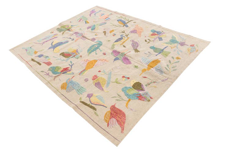 Detail image of 5' 2 x 6' 2 Hand Woven Kilim Suzani Wool Rug