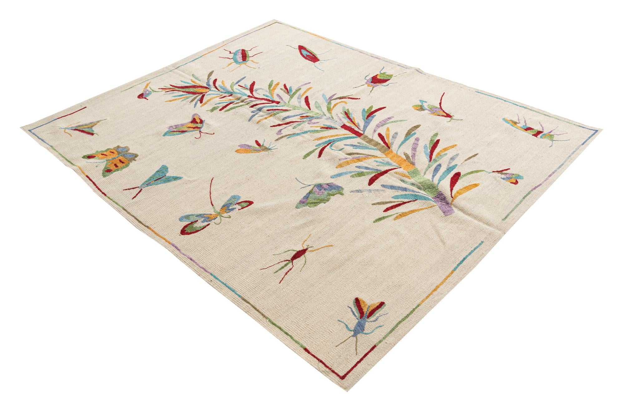 5' 1 x 6' 4 Hand Woven Kilim Suzani Wool Rug