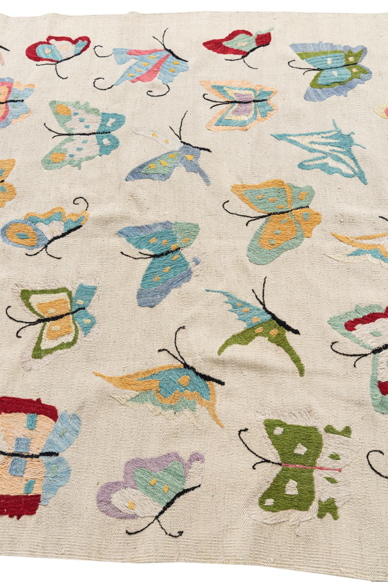 5' x 6' 3 Hand Woven Kilim Suzani Wool Rug