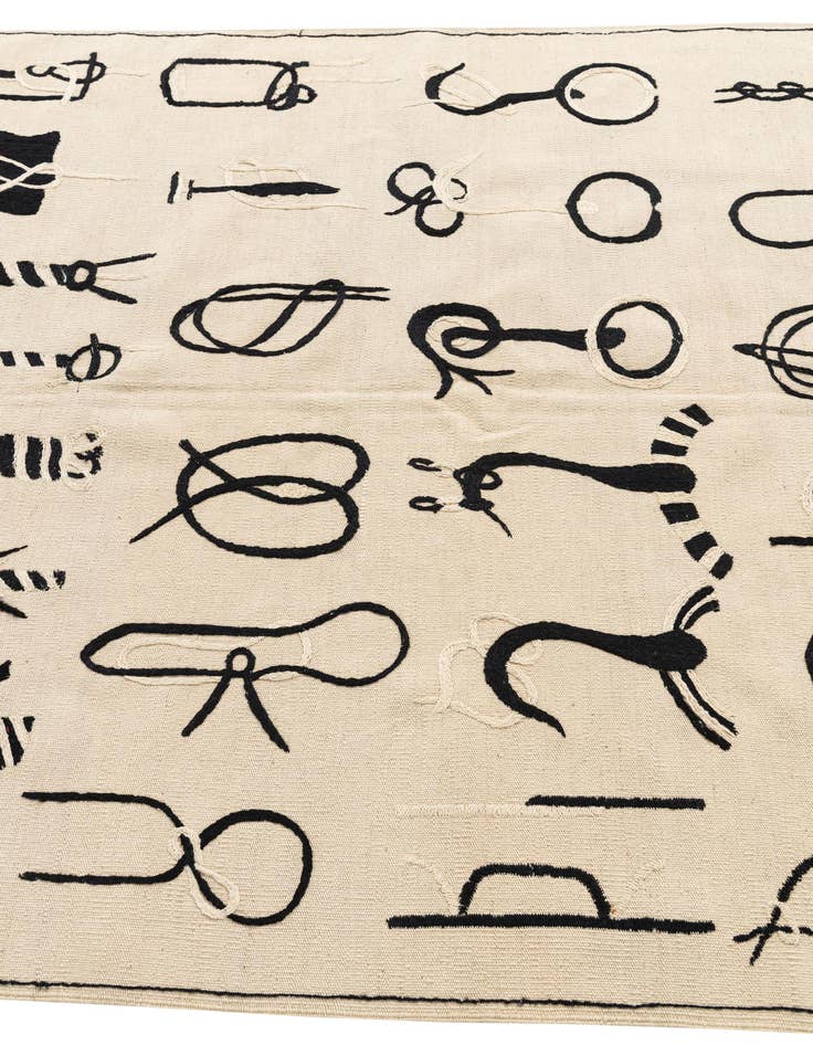 Detail image of 5' 1 x 6' 2  Hand Woven Kilim Suzani Wool Rug