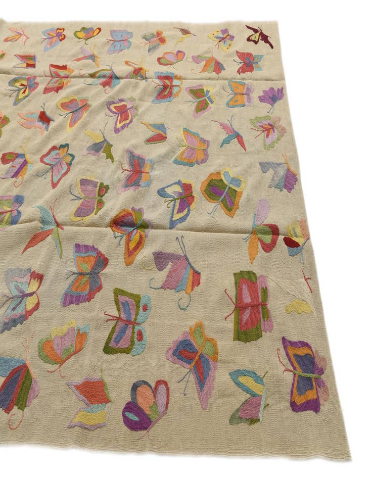 Detail image of 6' 7 x 9' 2  Hand Woven Kilim Suzani Wool Rug