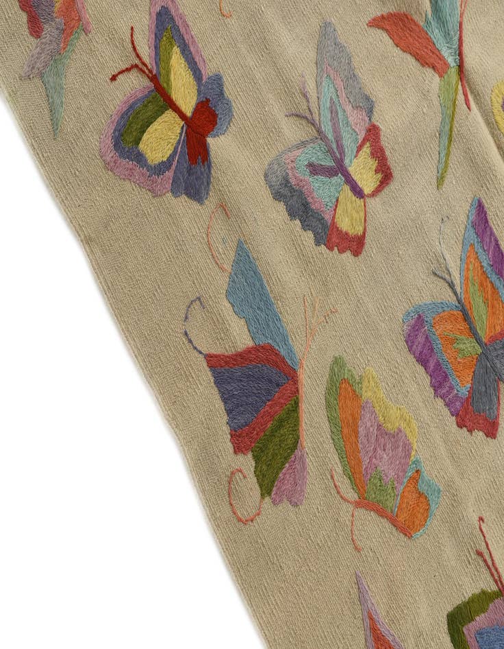 Detail image of 6' 7 x 9' 2  Hand Woven Kilim Suzani Wool Rug