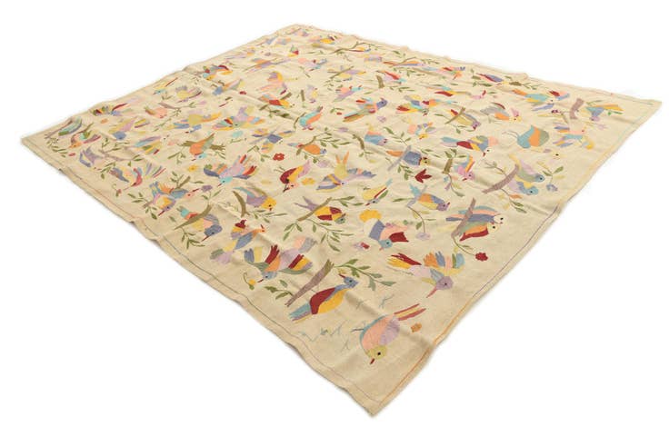 Detail image of 7' 6 x 9' 3 Hand Woven Kilim Suzani Wool Rug