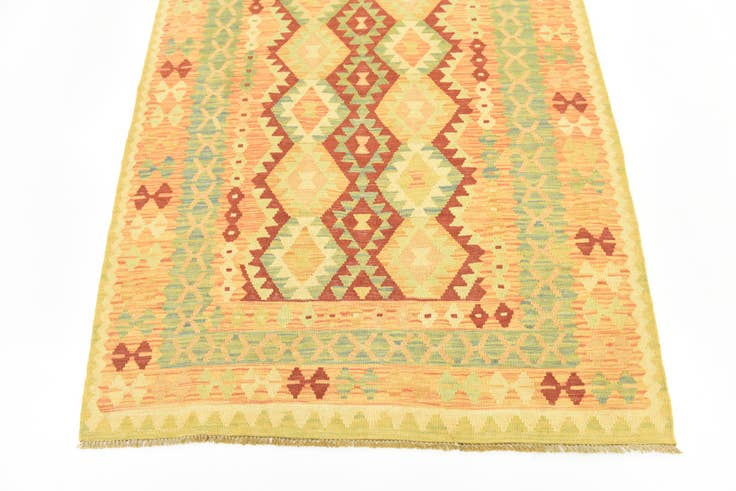 Detail image of 4' 2 x 6' Hand Woven Kilim Waziri Wool Rug