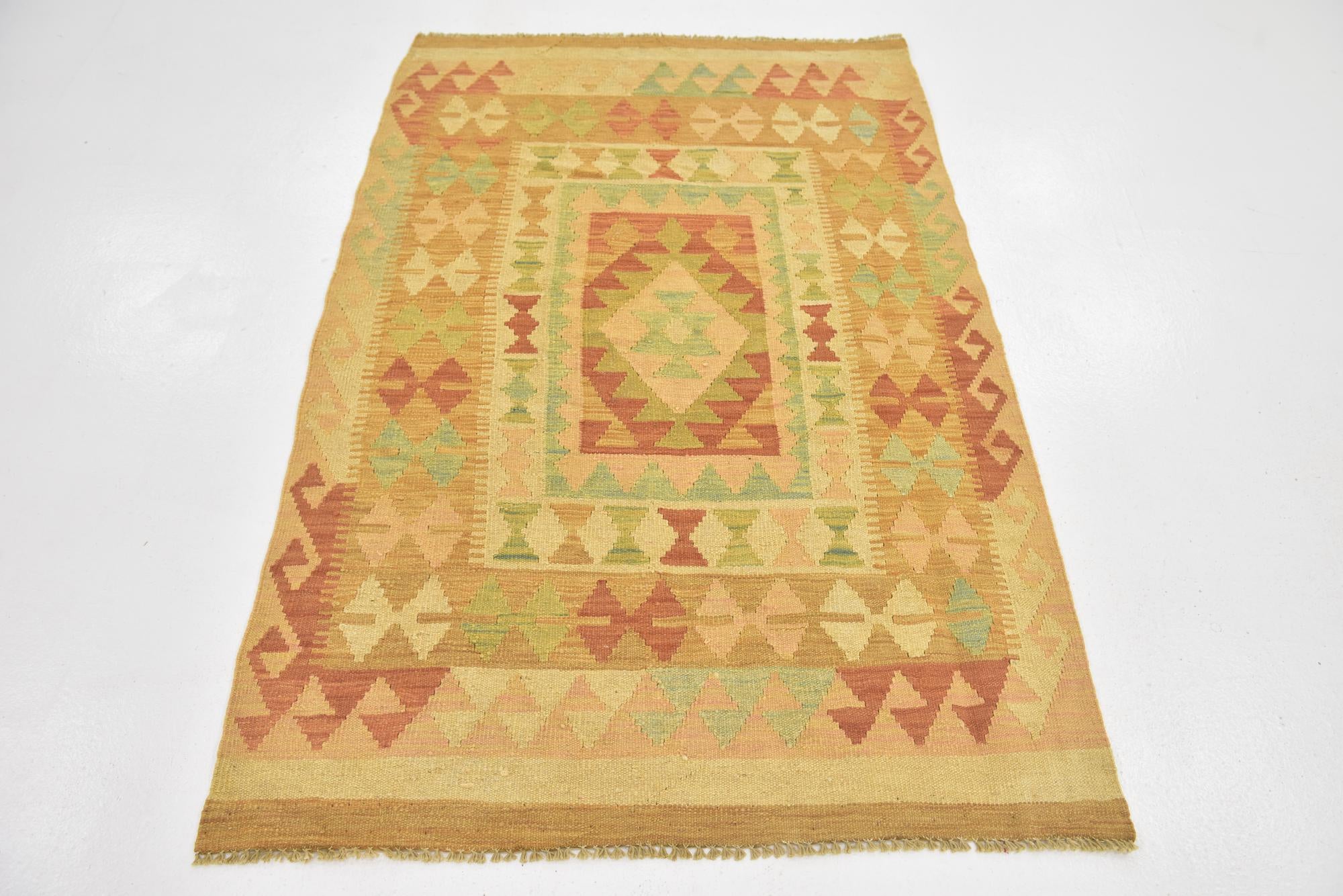 3' 4 x 5' Hand Woven Kilim Waziri Wool Rug