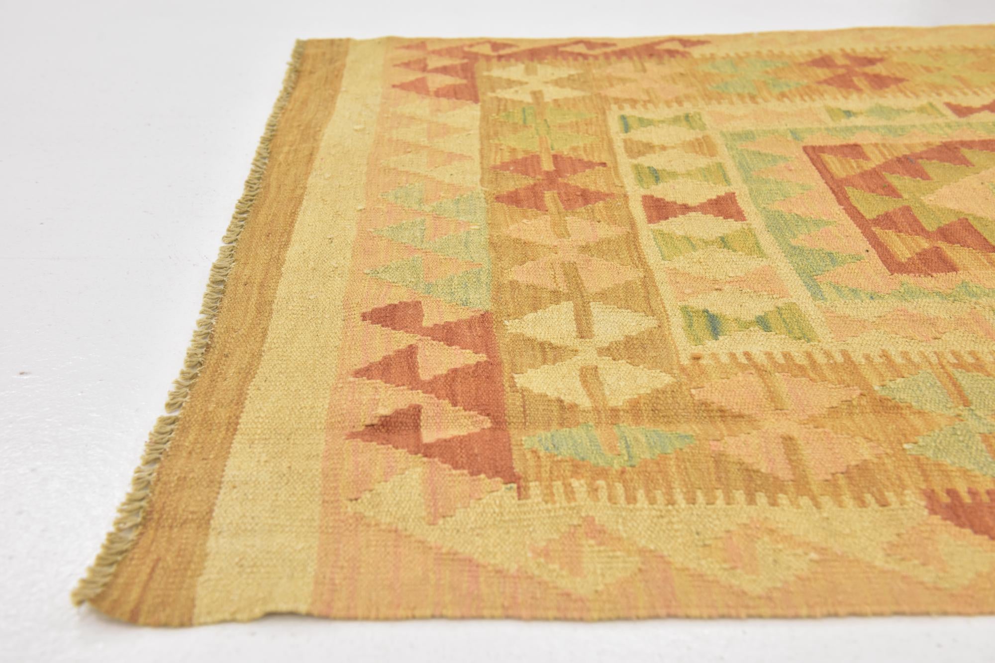 3' 4 x 5' Hand Woven Kilim Waziri Wool Rug