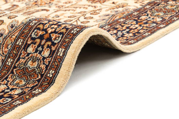 Detail image of 4' 2 x 6' 2 Hand Knotted Lahour Oriental Wool Rug