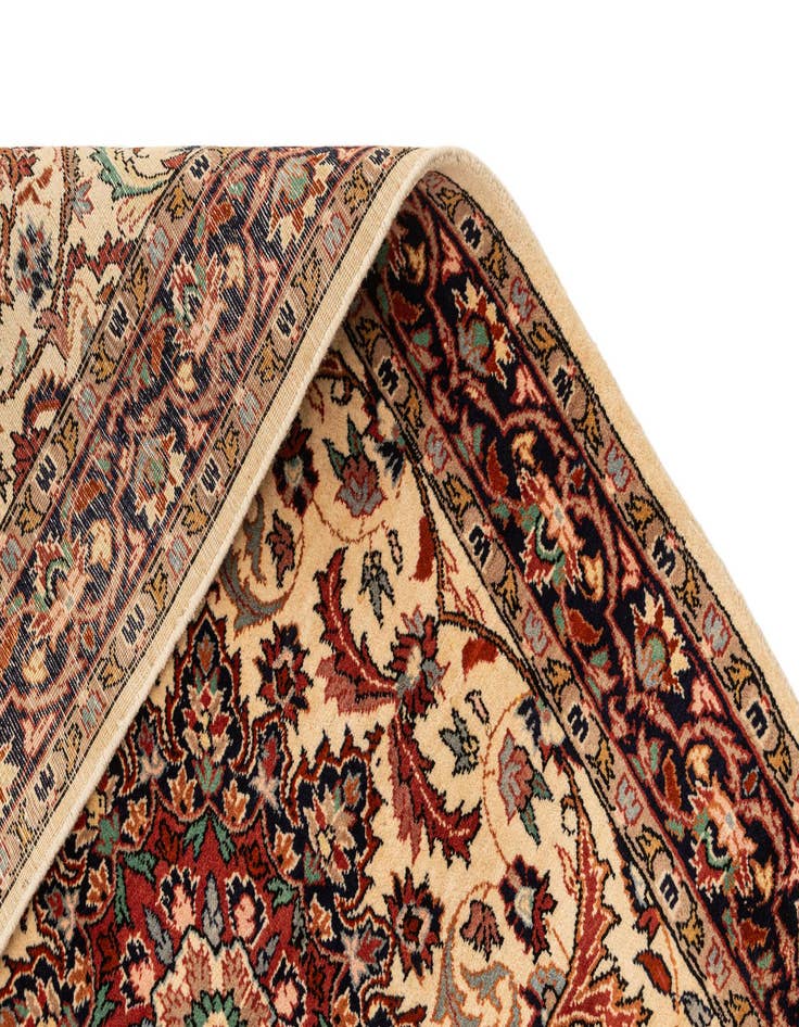 Detail image of 3' x 5' 5 Lahour Rug