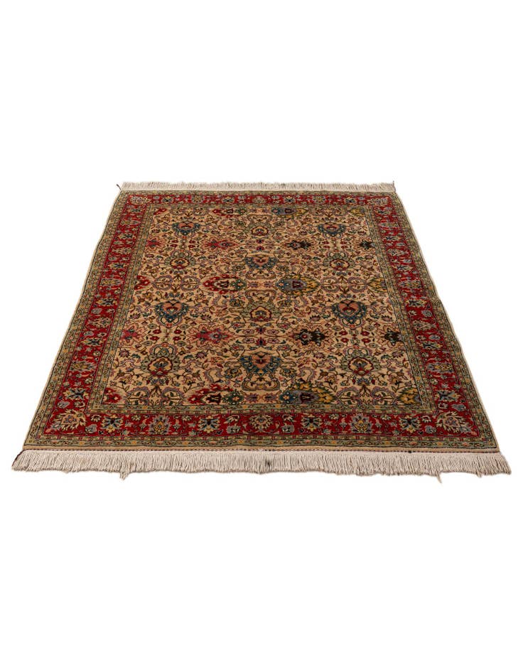 Detail image of 4' 11 x 6' 10  Hand Knotted Lahour Wool Rug