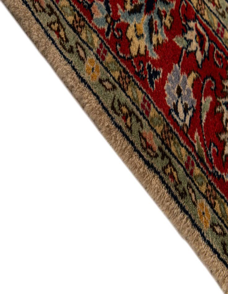 Detail image of 4' 11 x 6' 10  Hand Knotted Lahour Wool Rug