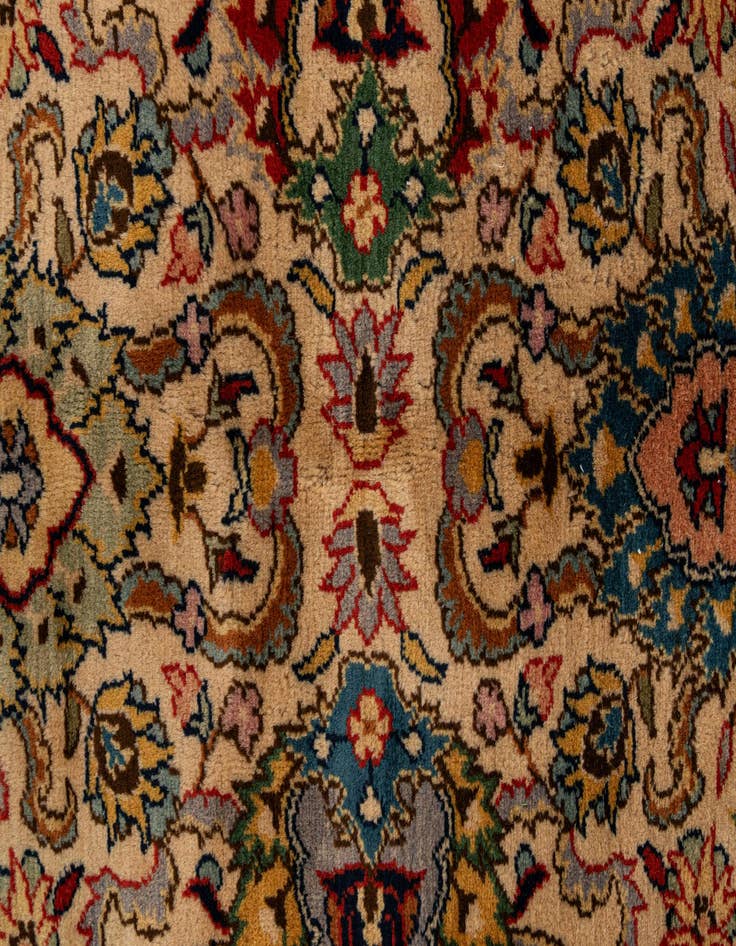 Detail image of 4' 11 x 6' 10  Hand Knotted Lahour Wool Rug
