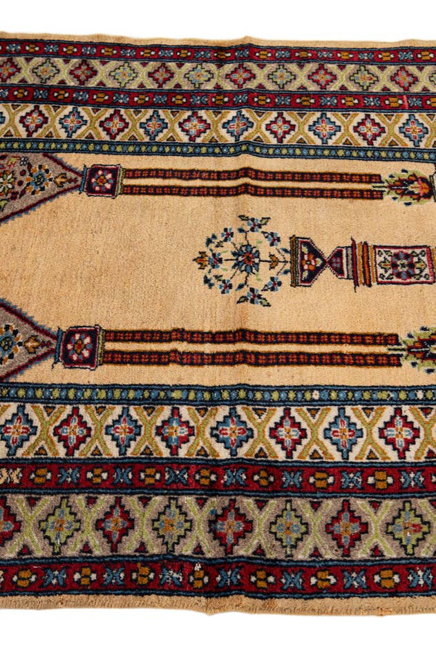 Detail image of 3' 1 x 4' 7 Hand Knotted Lahour Oriental Wool Rug