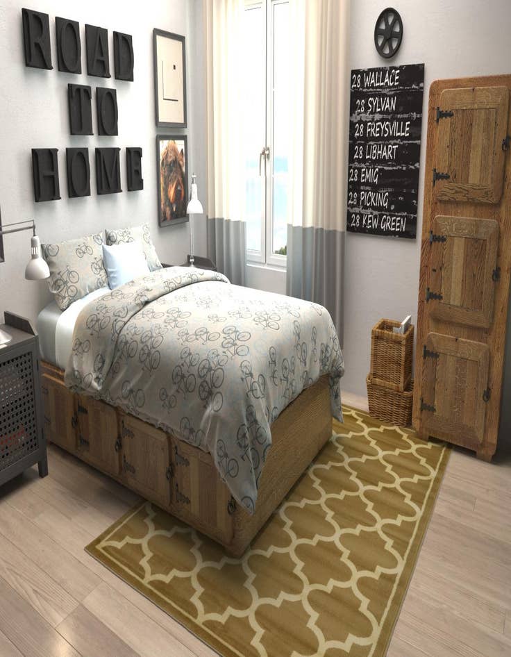 Detail image of 5' 3 x 7' 2 Lattice Rug