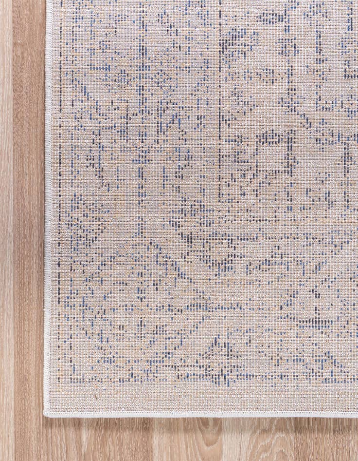 Detail image of 3' 3 x 5' 3 Lexington Rug