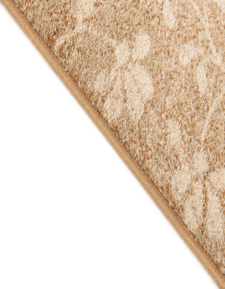 Detail image of 5' 3 x 7' 6 Loft Rug