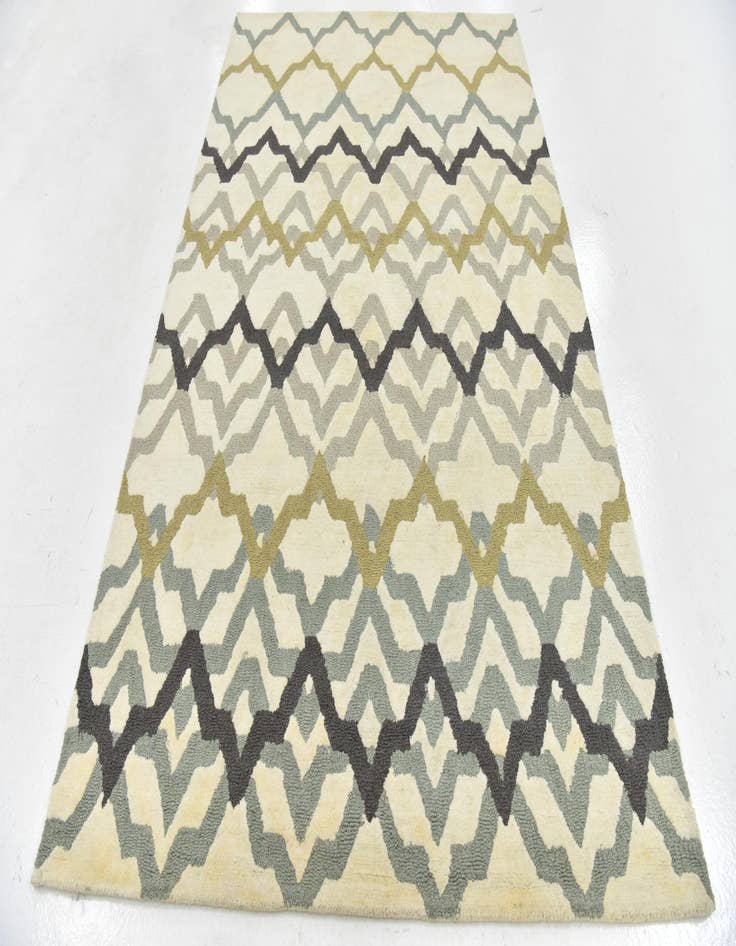 Detail image of 5' x 8' Luna Wool Rug