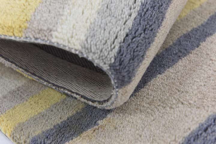 3' 9 x 5' 7 Luna Wool Rug