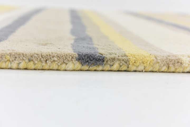 4' x 5' 8 Luna Wool Rug