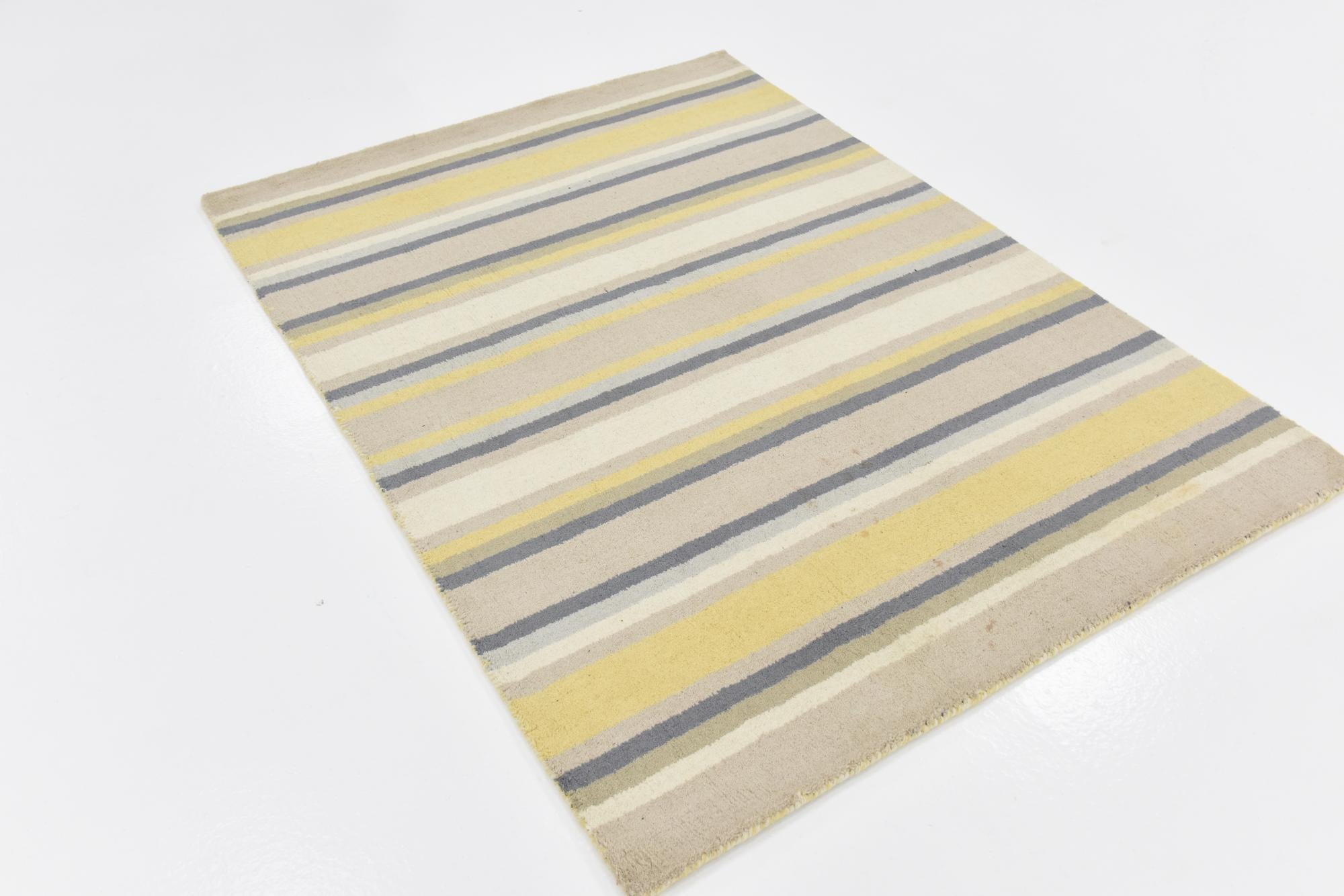 4' x 5' 6 Luna Wool Rug