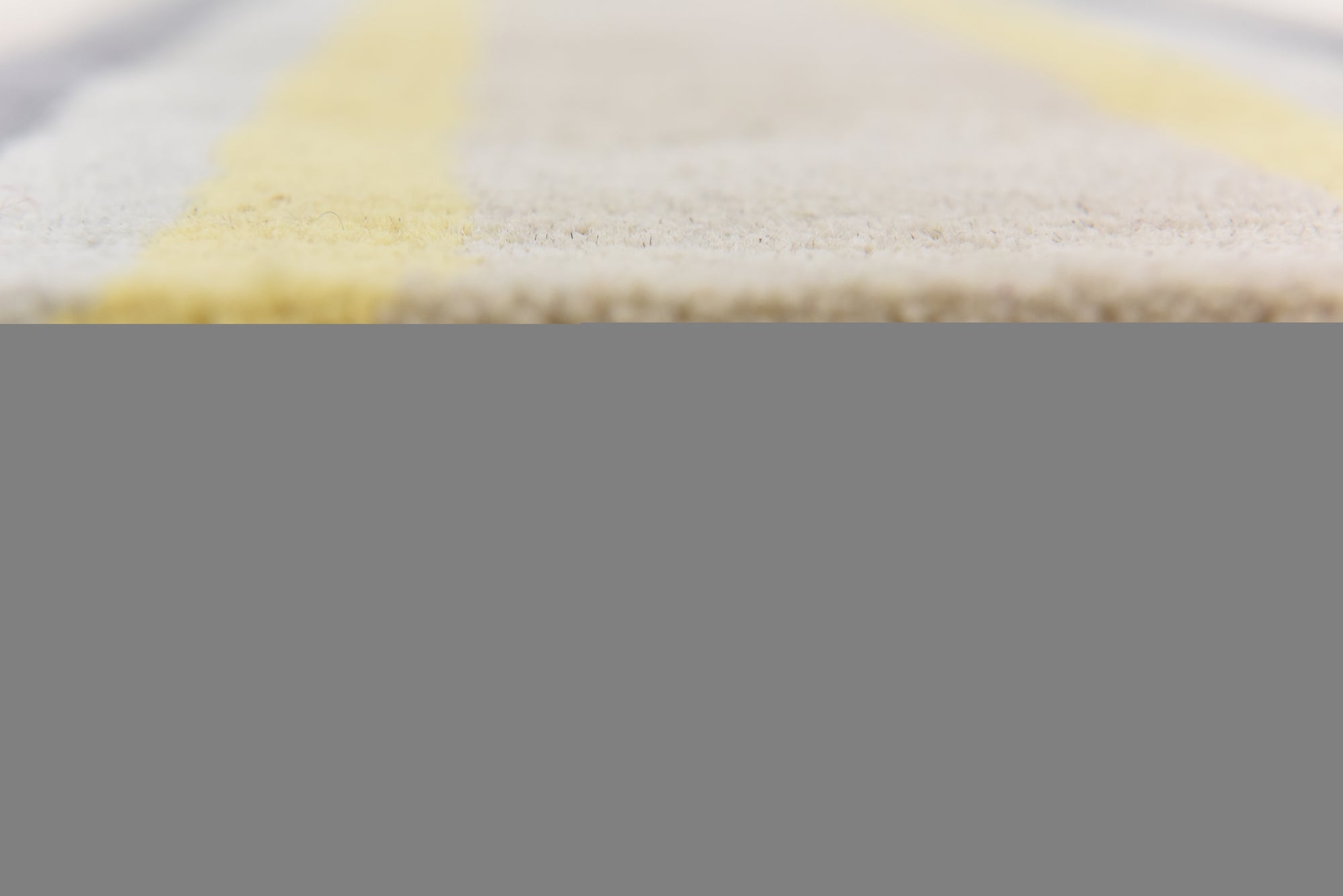 4' x 5' 8 Luna Wool Rug