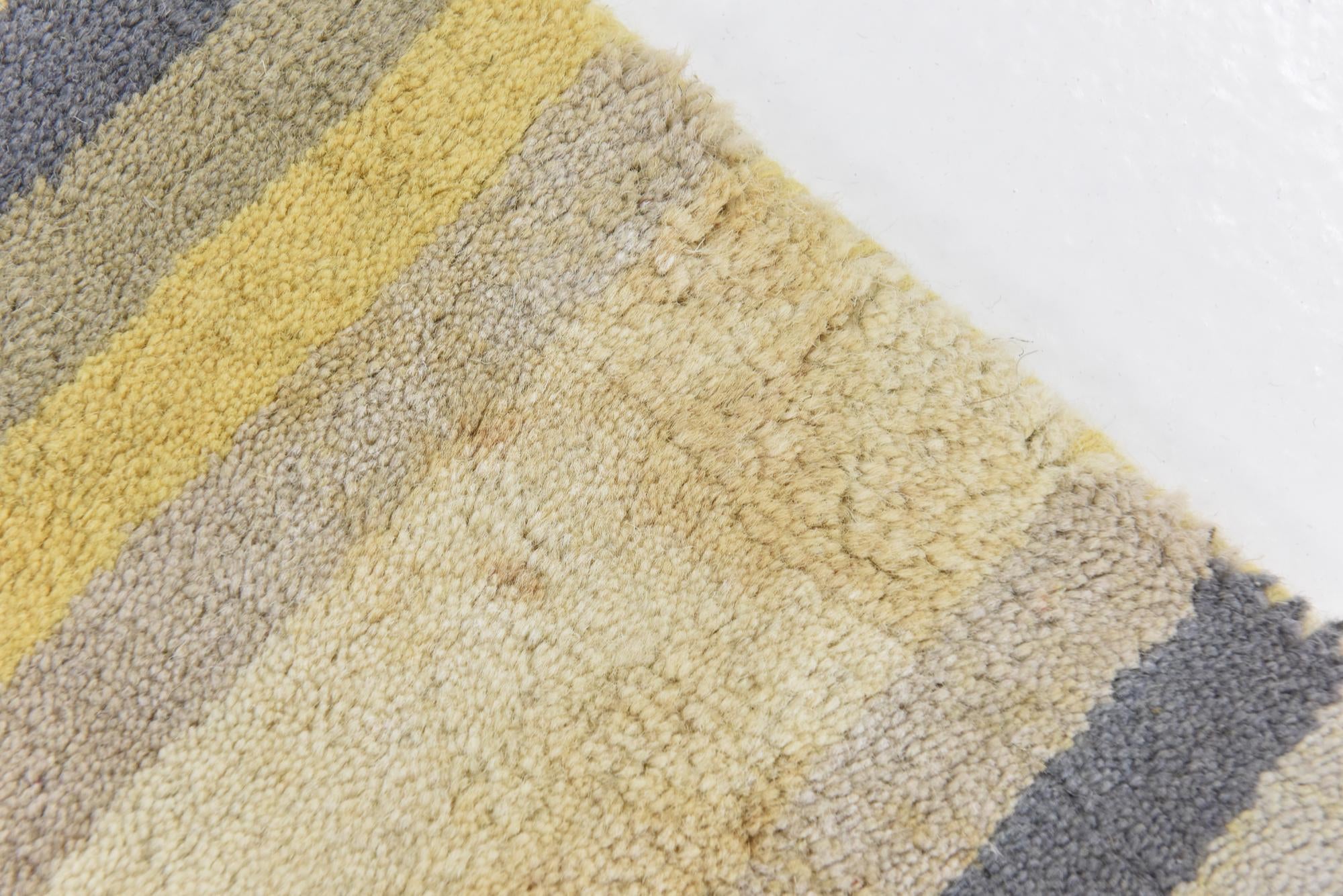 4' x 5' 8 Luna Wool Rug