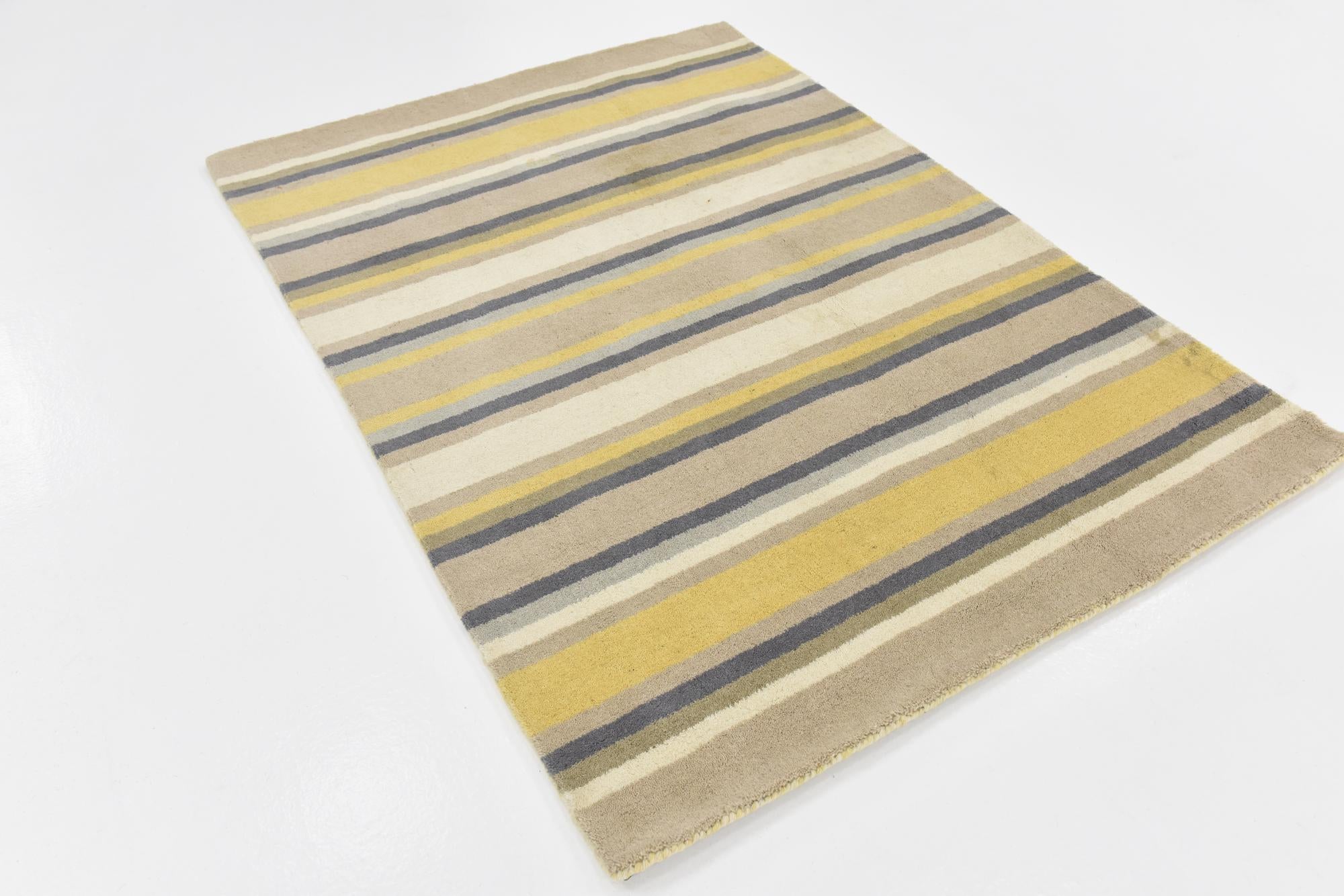 4' x 5' 6 Luna Wool Rug