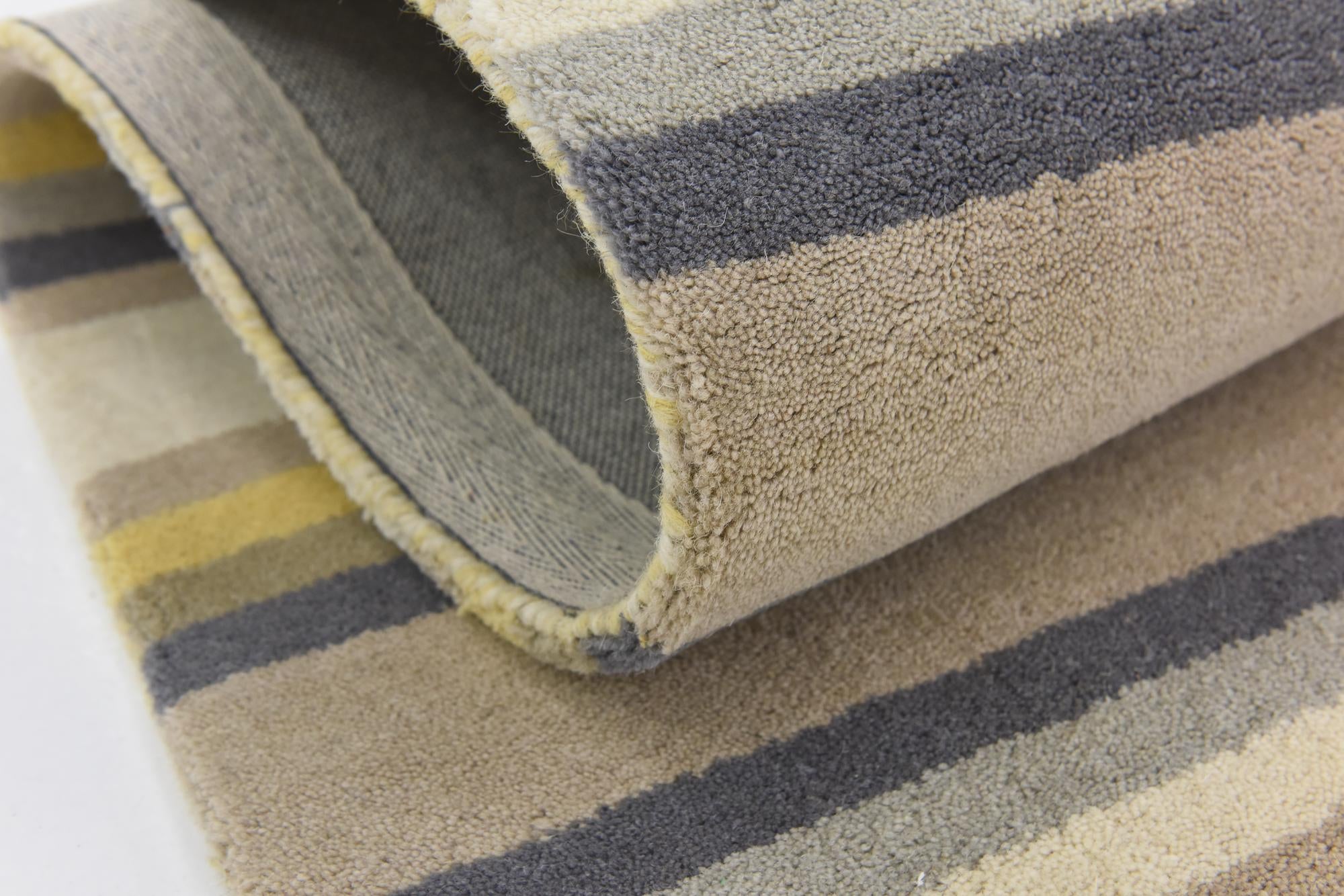 4' x 5' 6 Luna Wool Rug
