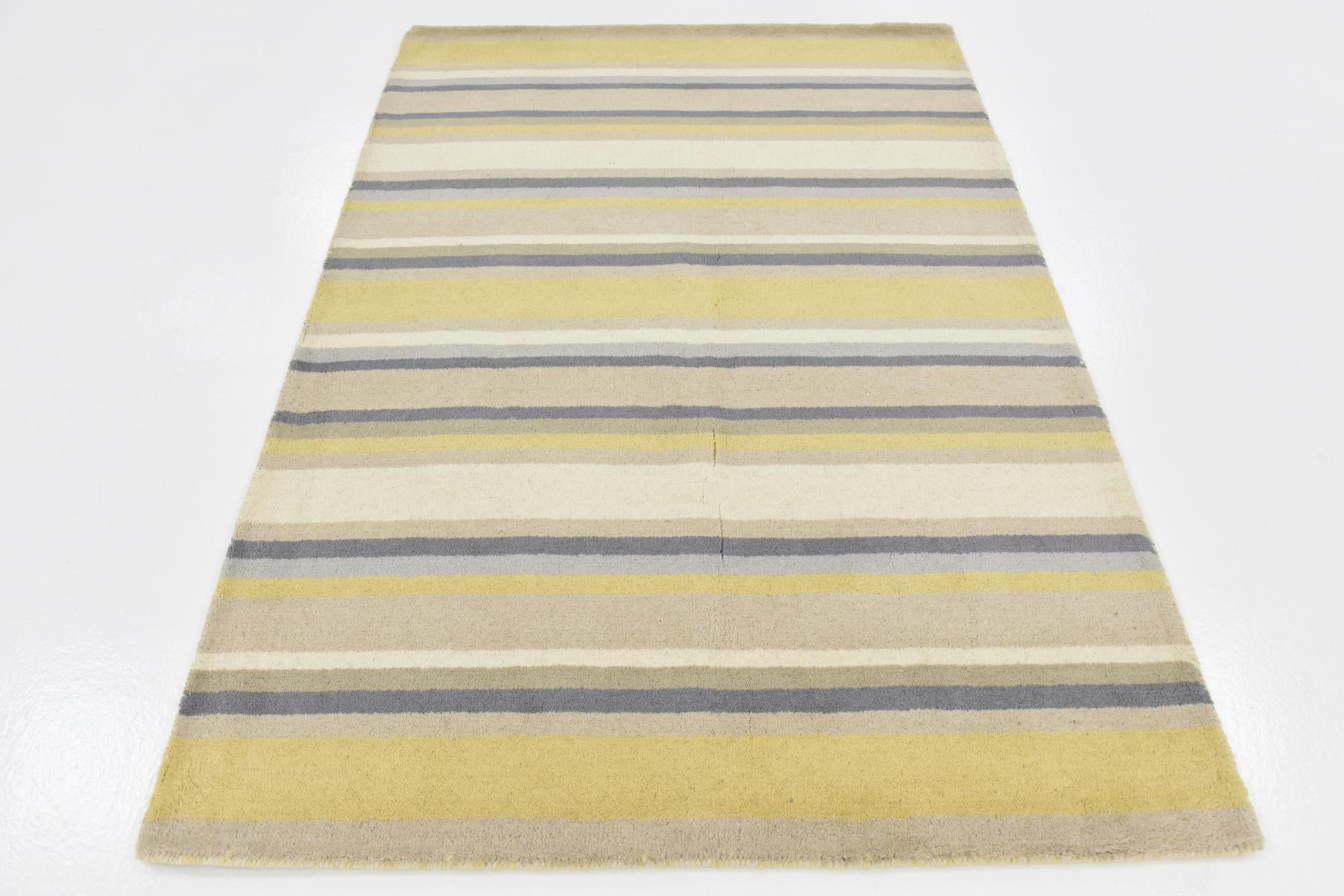 4' x 5' 8 Luna Wool Rug
