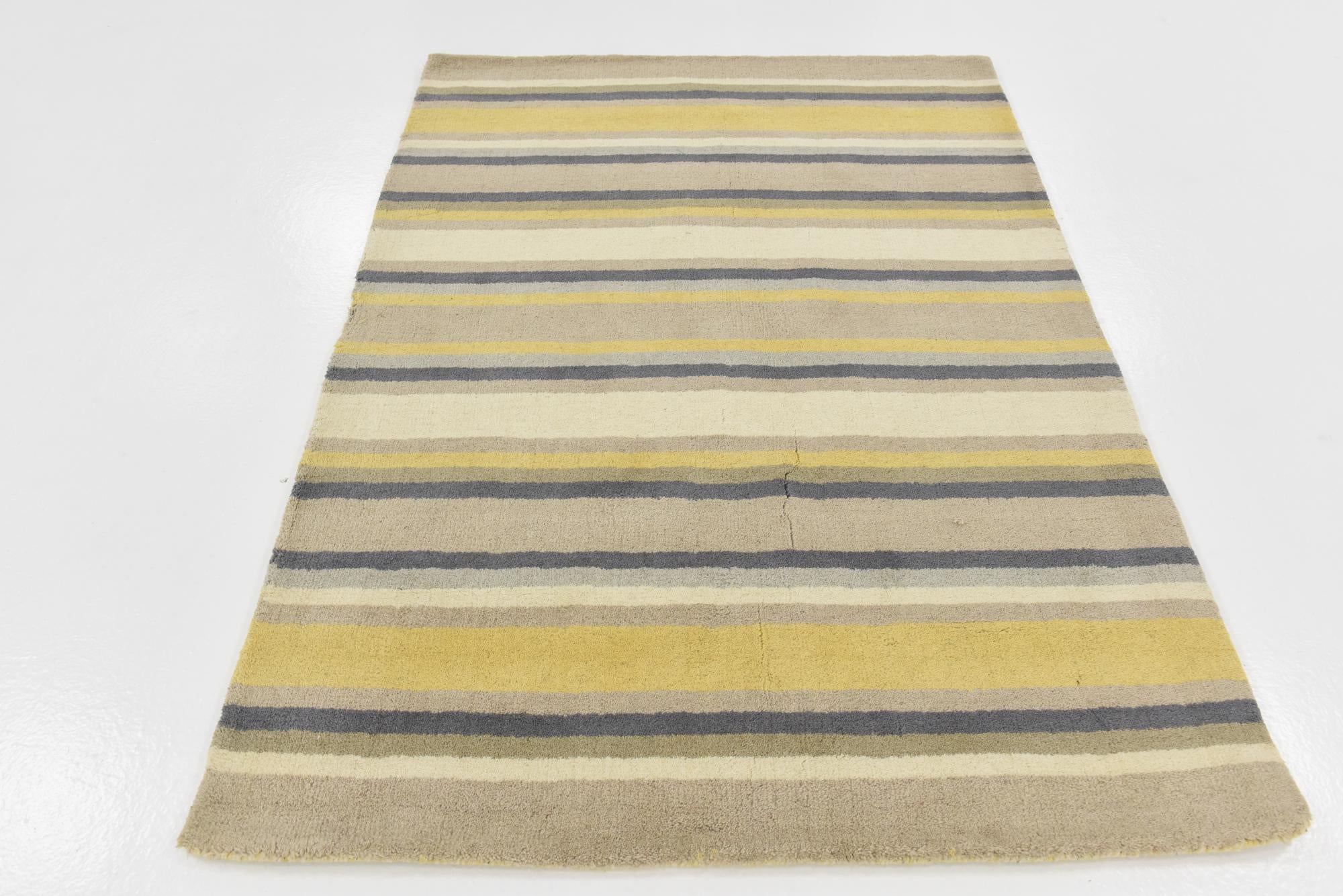 4' x 5' 6 Luna Wool Rug