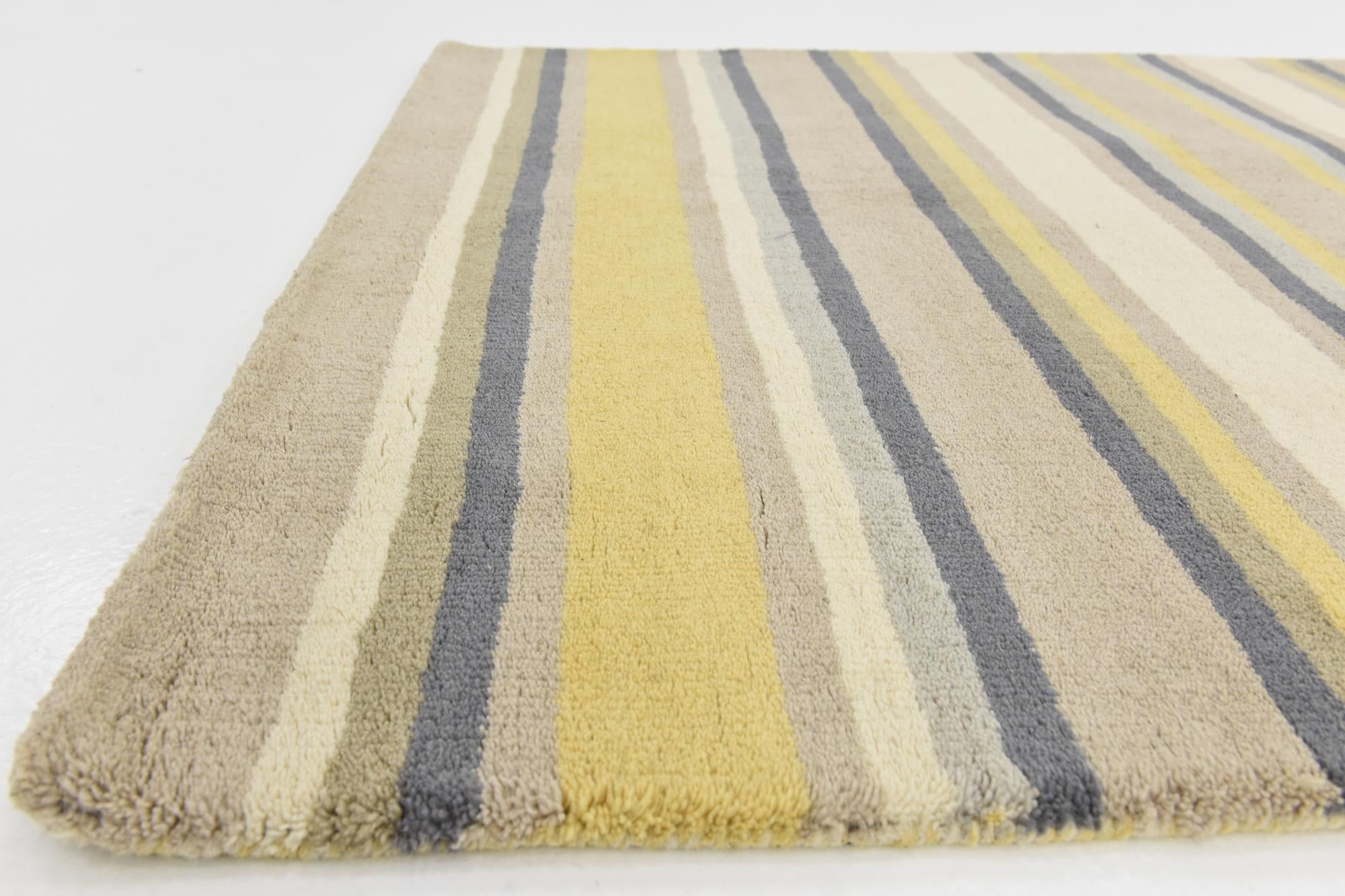4' x 5' 6 Luna Wool Rug