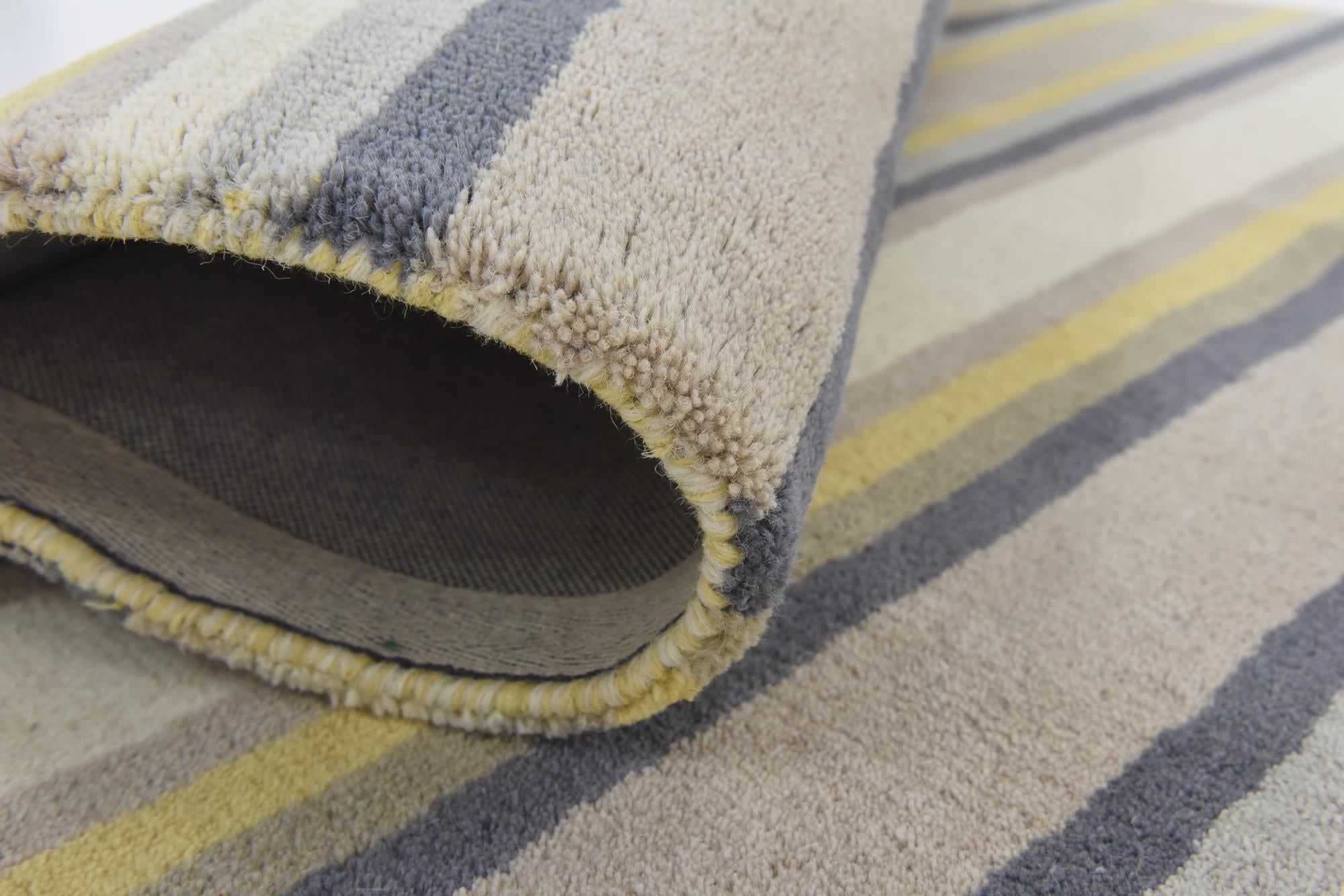 4' x 5' 6 Luna Wool Rug