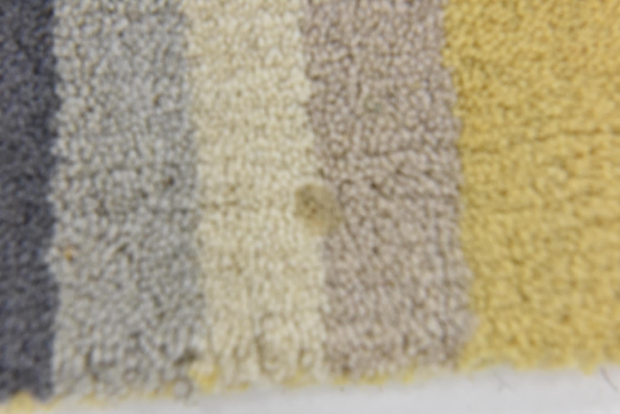 4' x 5' 7 Luna Wool Rug
