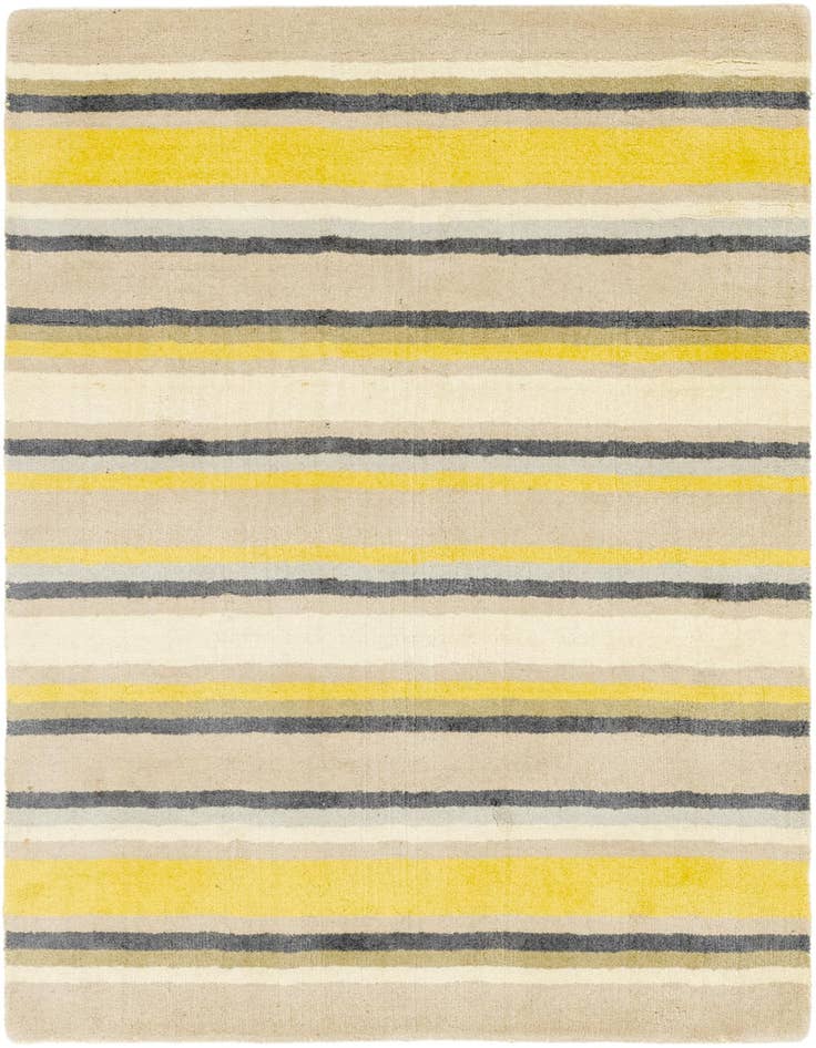 Detail image of 4' x 5' 7 Luna Wool Rug