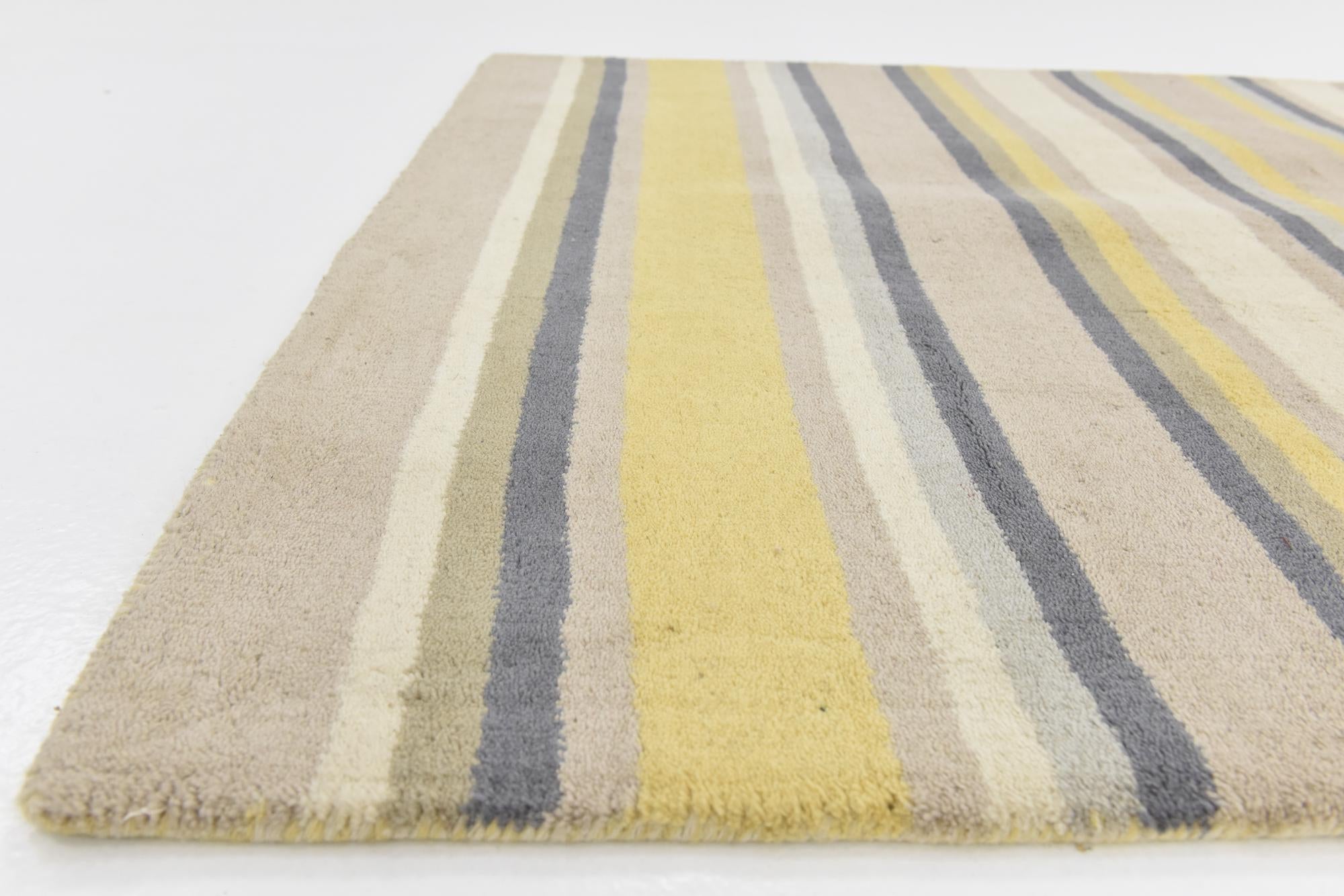 4' x 5' 7 Luna Wool Rug