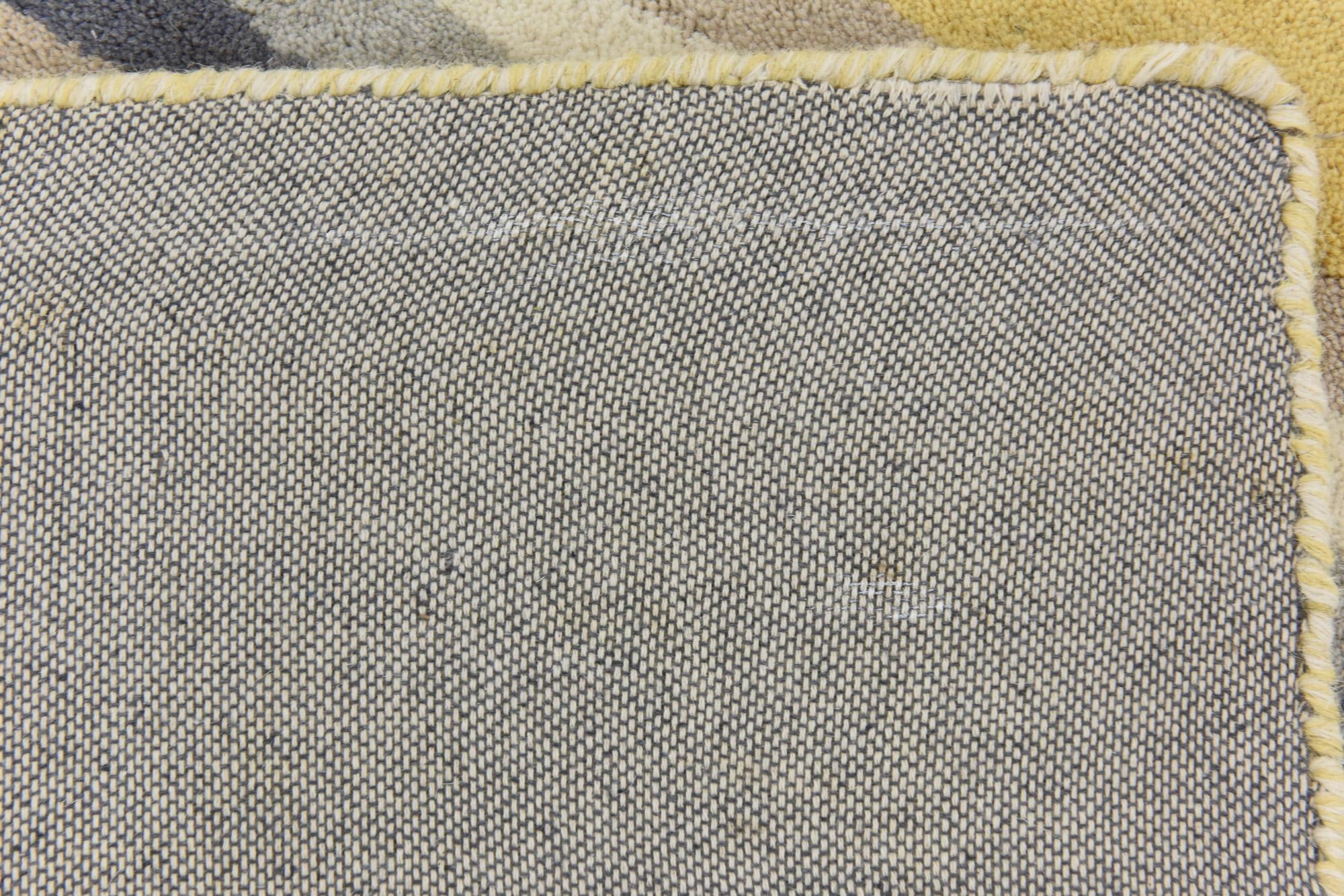 4' x 5' 7 Luna Wool Rug