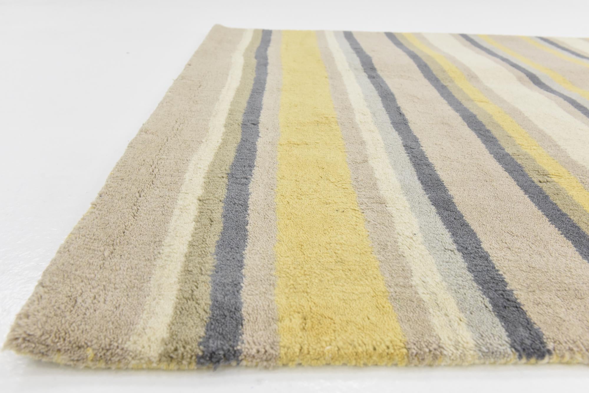 4' x 5' 7 Luna Wool Rug