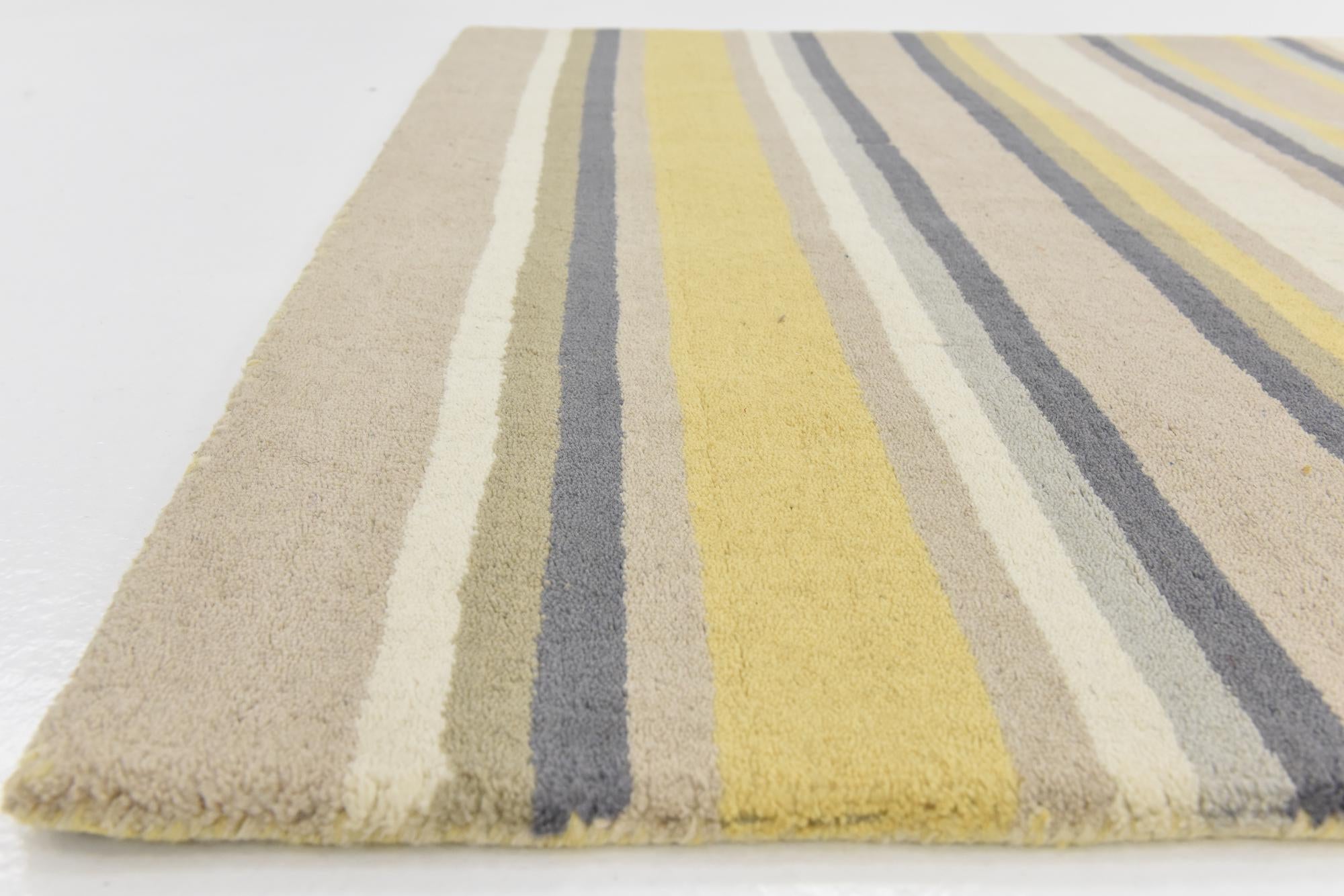 4' x 5' 6 Luna Wool Rug