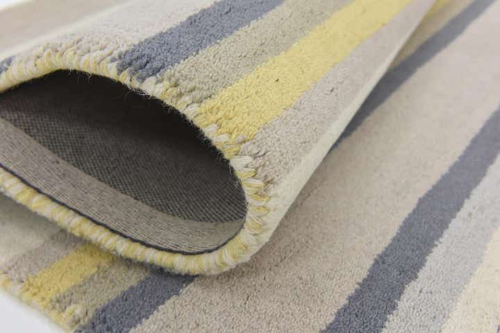 4' x 5' 7 Luna Wool Rug