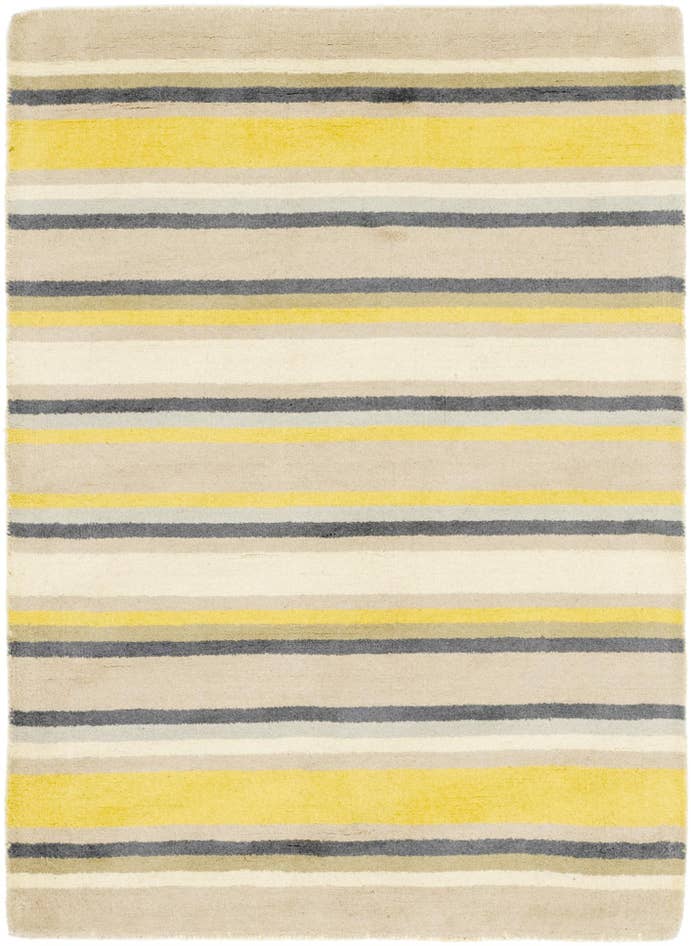 Detail image of 4' x 5' 7 Luna Wool Rug