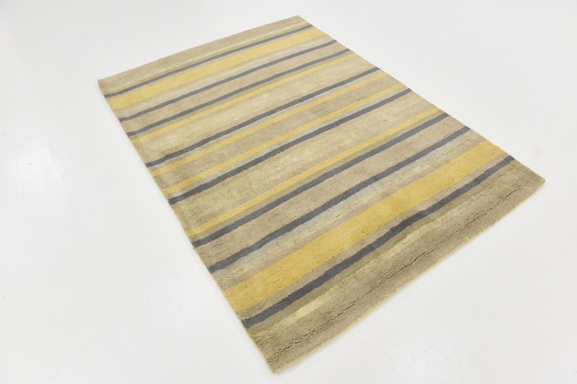 4' x 5' 6 Luna Wool Rug