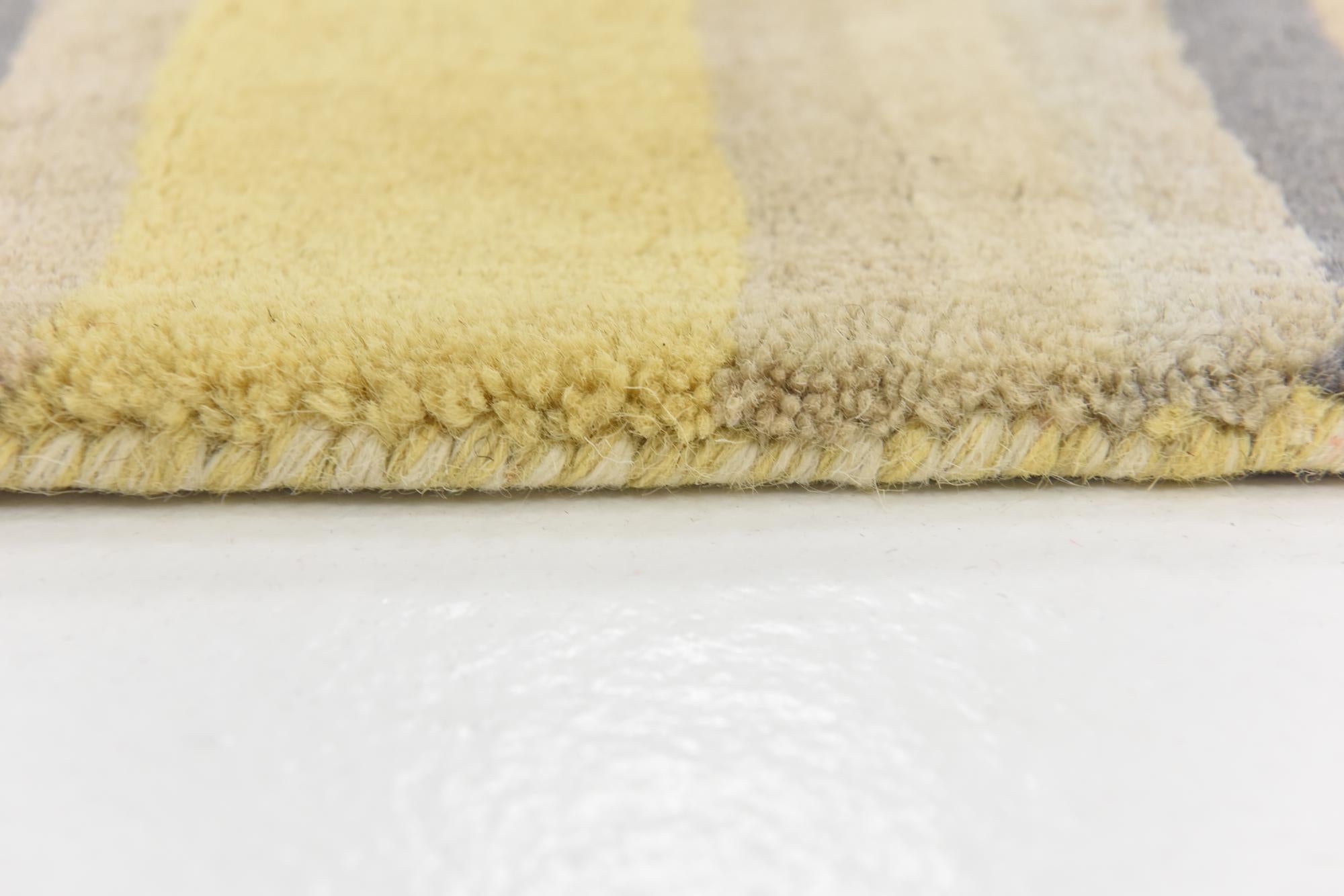 4' x 5' 6 Luna Wool Rug
