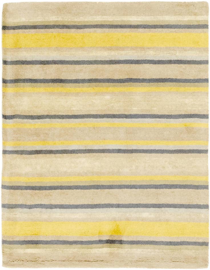 Detail image of 4' x 5' 6 Luna Wool Rug