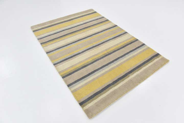 4' x 5' 7 Luna Wool Rug