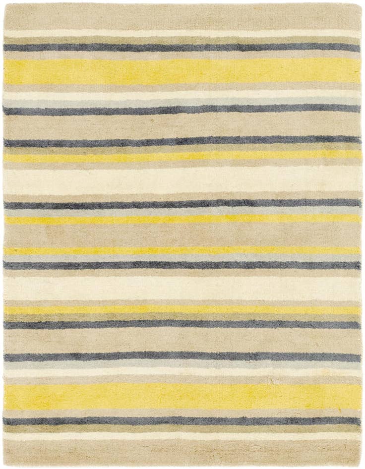 Detail image of 4' x 5' 7 Luna Wool Rug