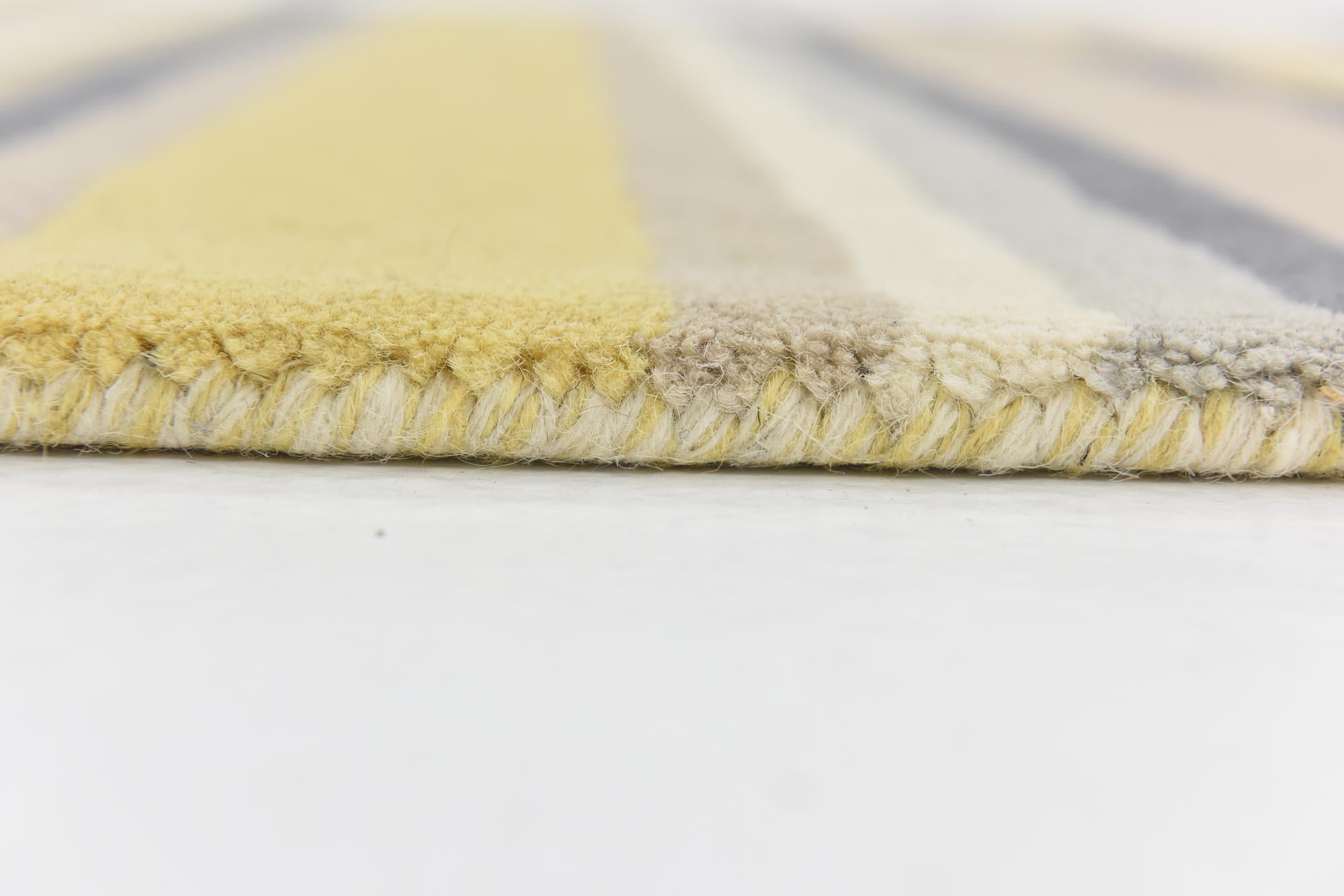 4' x 5' 7 Luna Wool Rug