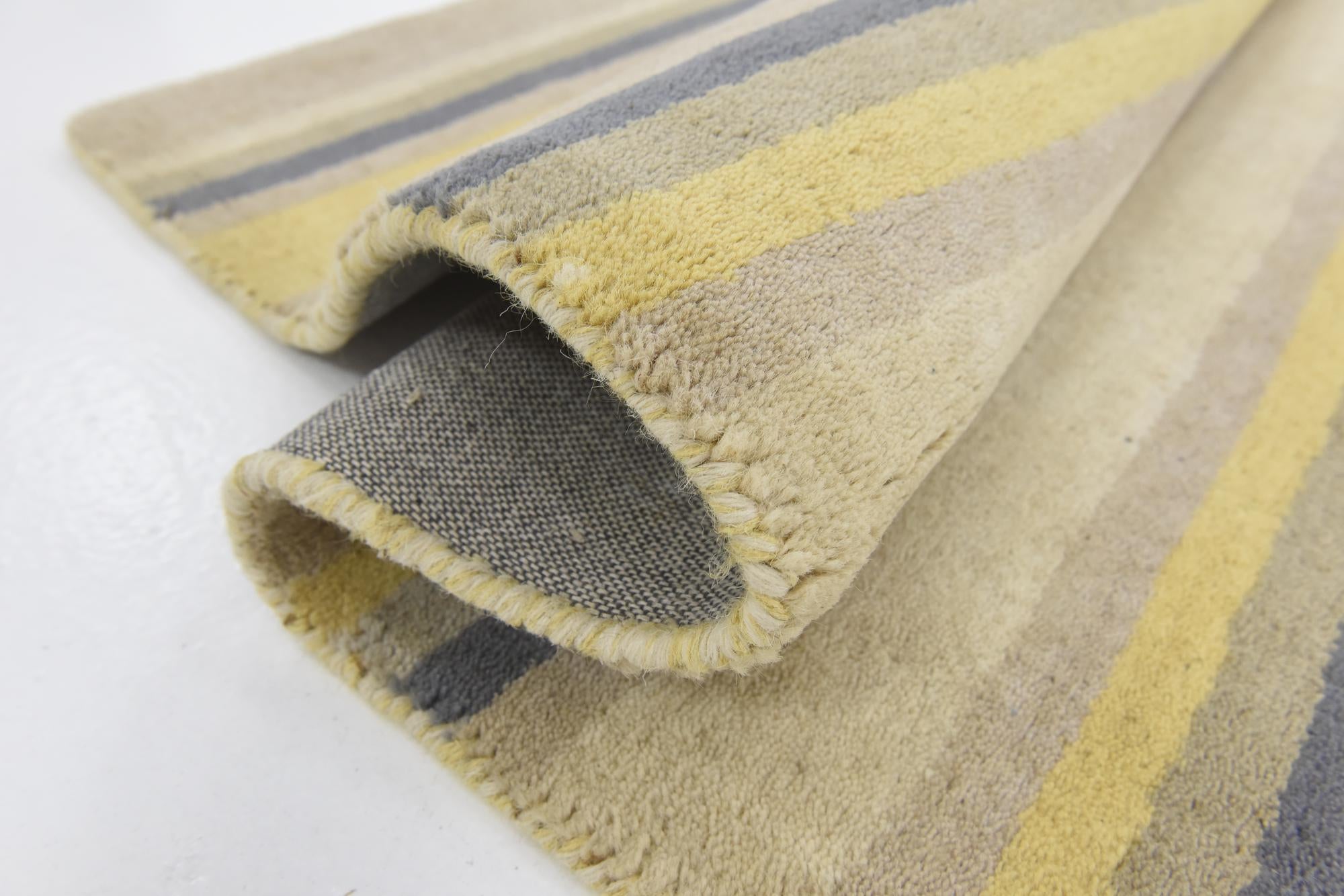 4' 2 x 5' 7 Luna Wool Rug