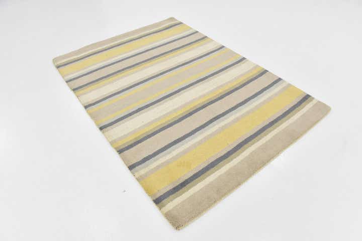 4' x 5' 7 Luna Wool Rug