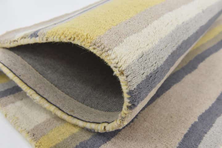 4' x 5' 7 Luna Wool Rug